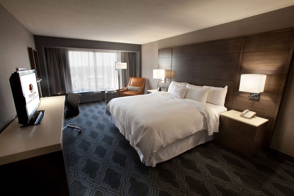 Doubletree by Hilton Bloomington Minneapolis South - photo 16