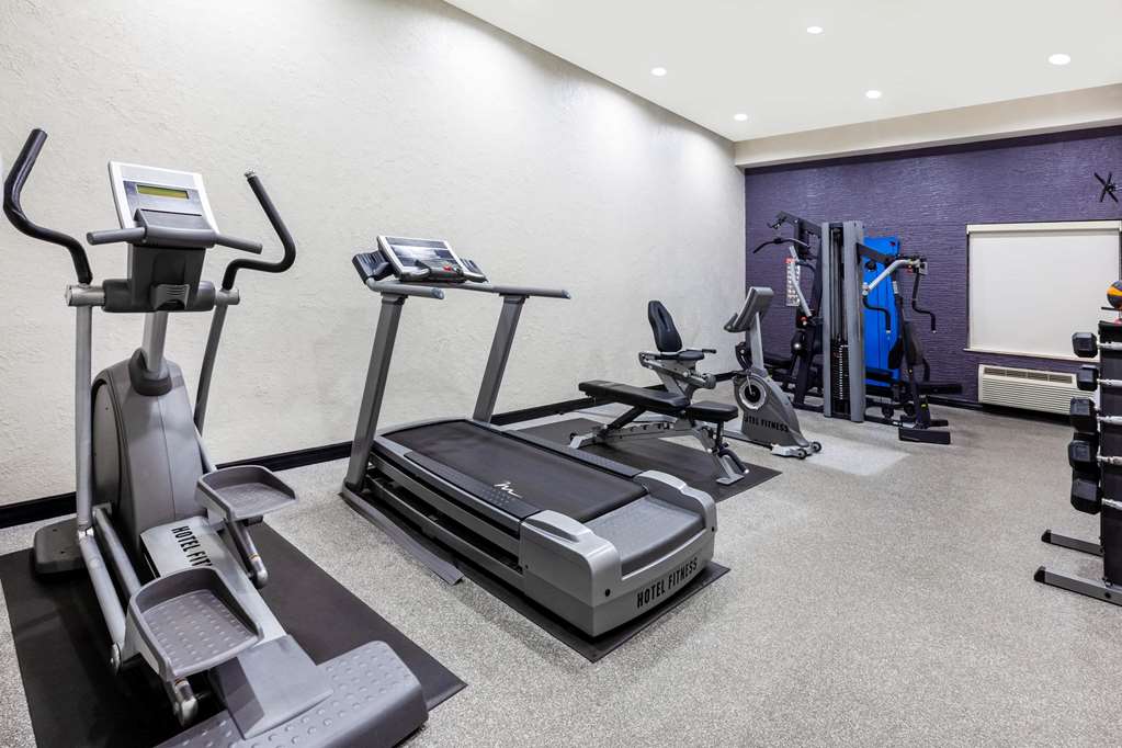 La Quinta Inn & Suites by Wyndham Lumberton - photo 11