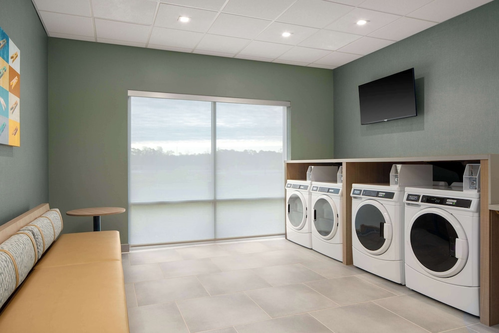 Homewood Suites by Hilton Goldsboro - photo 43