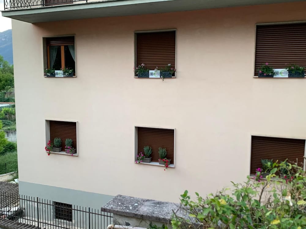 Casa Armonia Sulmona Apartment — 4-Star Luxury Hotel in Sulmona, Italy