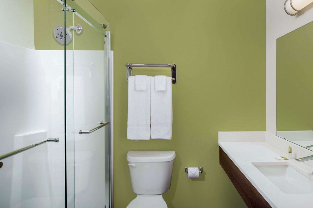 WoodSpring Suites Cherry Hill - photo 10