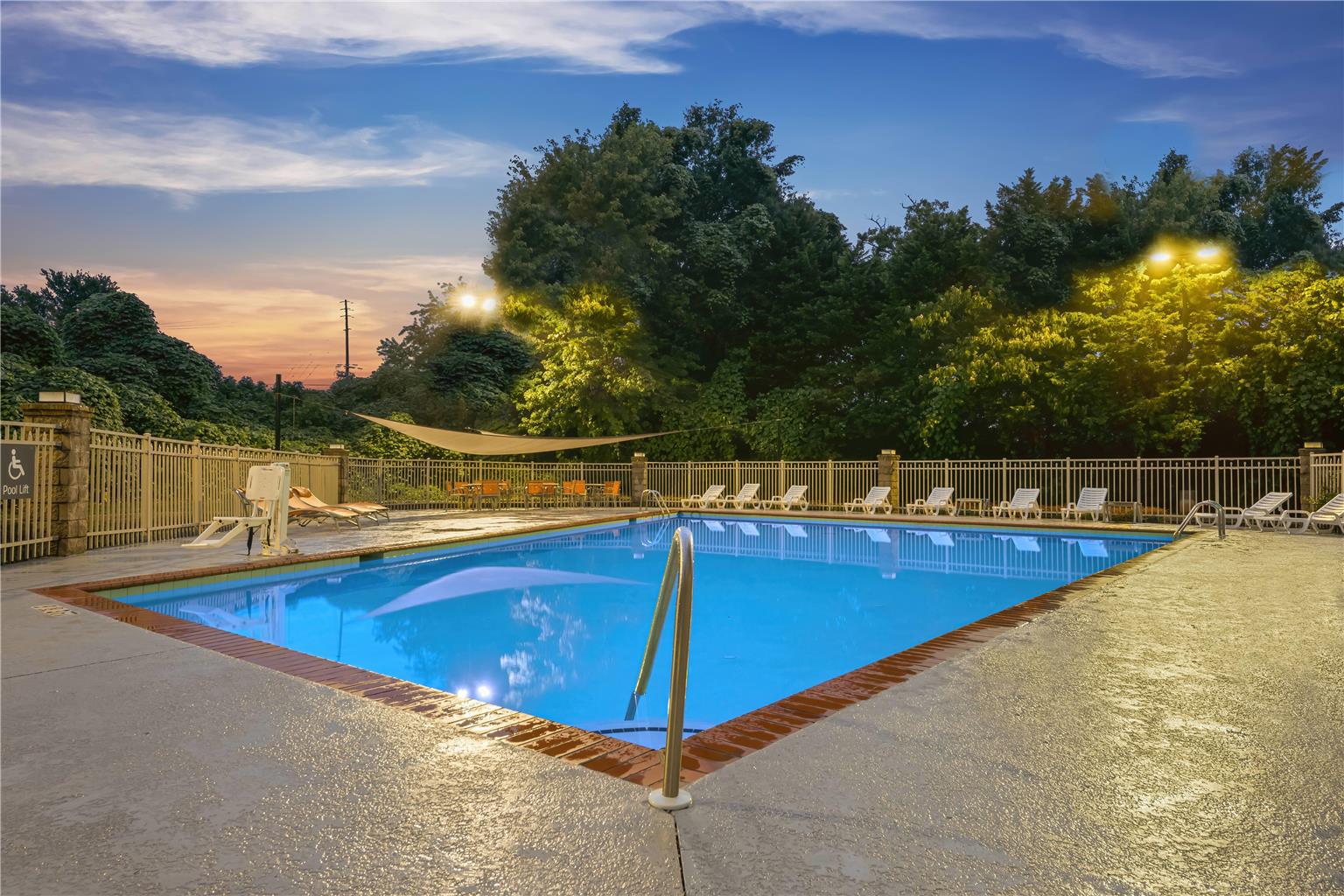 La Quinta Inn & Suites by Wyndham Atlanta Douglasville - photo 7