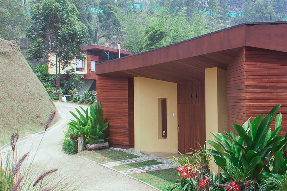 Luxé Cabañas — Guatape — photo 3