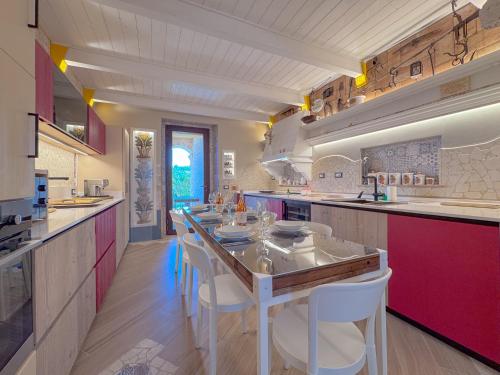 Villa Antolina Il Cielo In Una Stanza by Host Hero — 4-Star Luxury Hotel in San Benedetto Del Tronto, Italy
