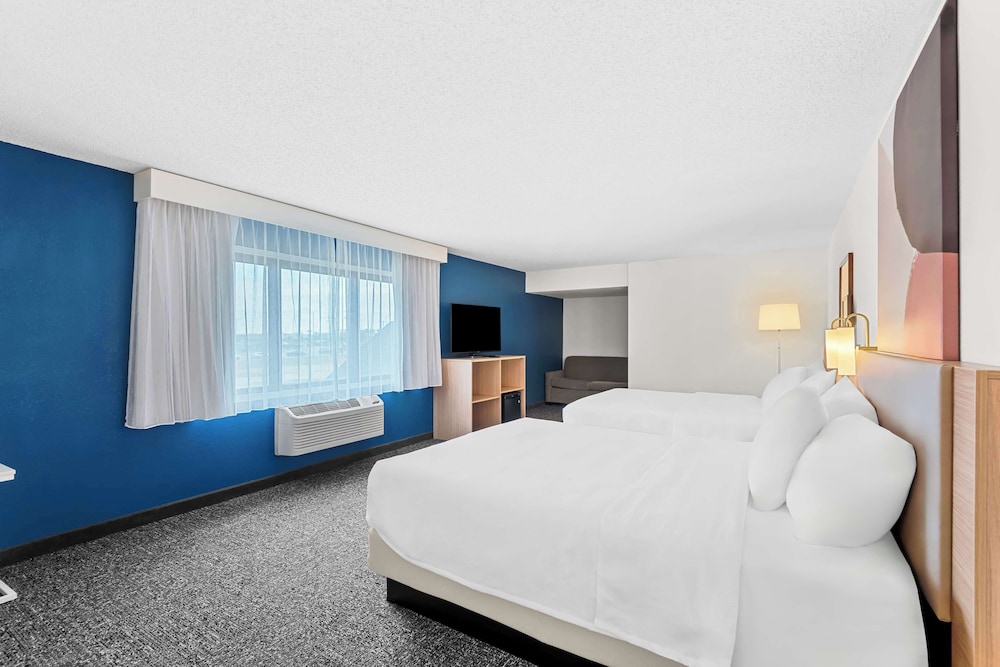 Spark by Hilton Cedar Falls - photo 27