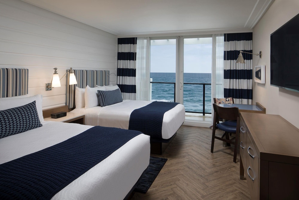 Hutchinson Shores Resort & Spa - photo 8