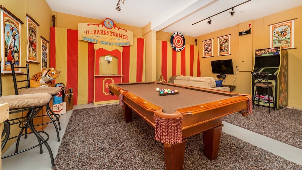 7740 Comrow - carbon neutral hotel in Kissimmee