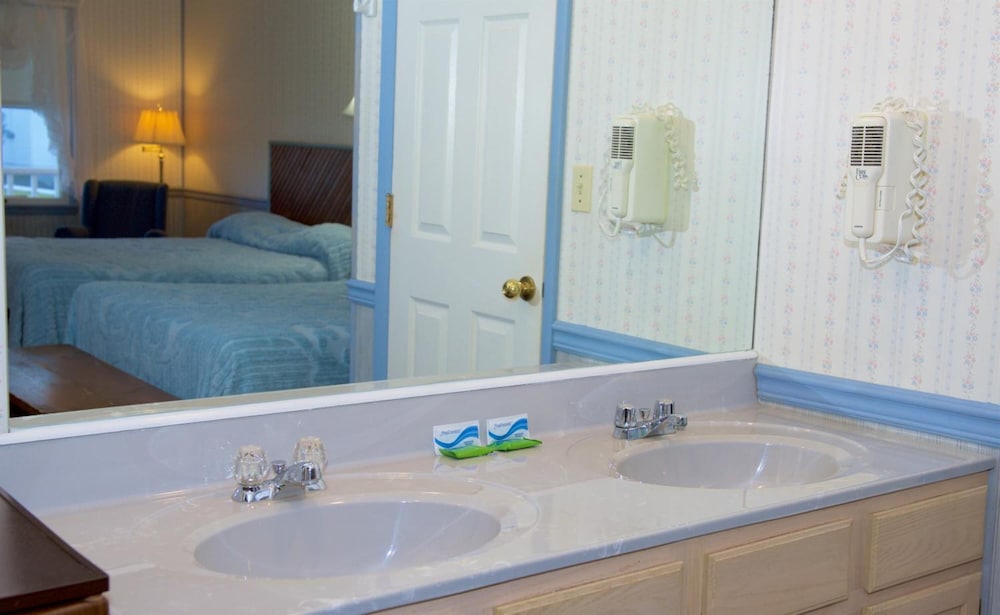 Myer Motel - photo 35
