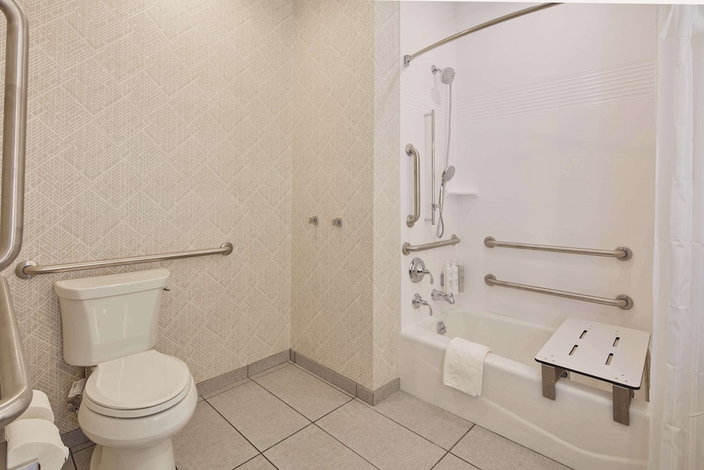 Home2 Suites by Hilton Sacramento at CSUS - photo 36