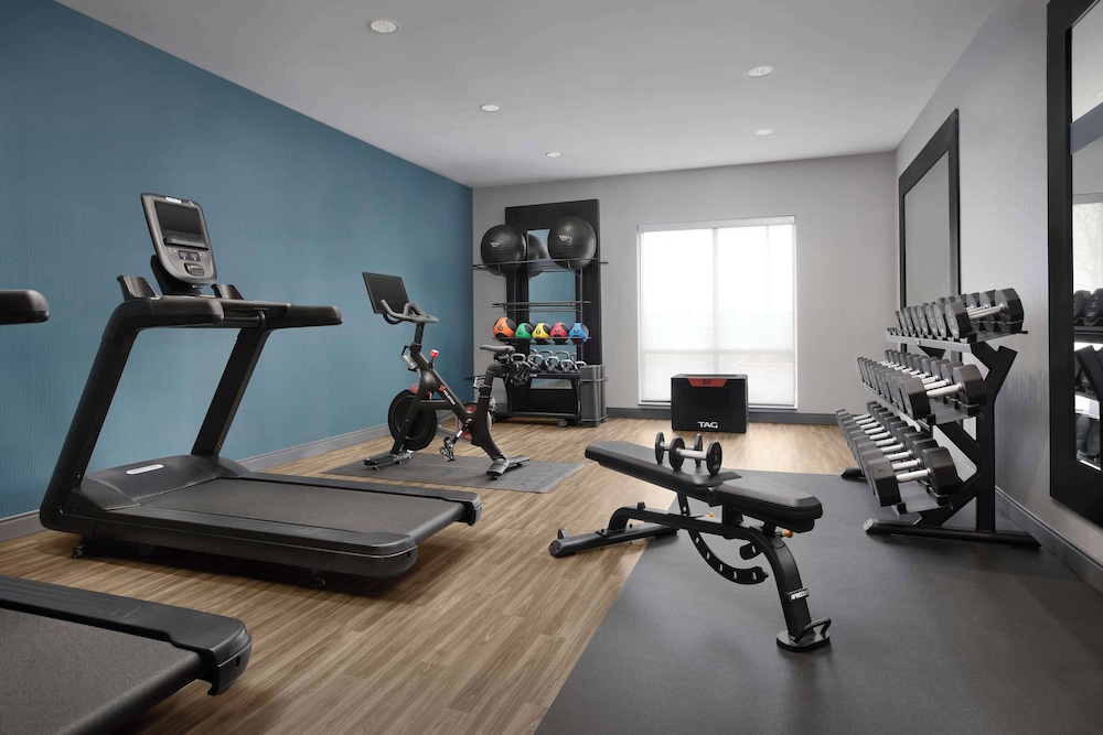 Hampton Inn Yorkville - photo 32
