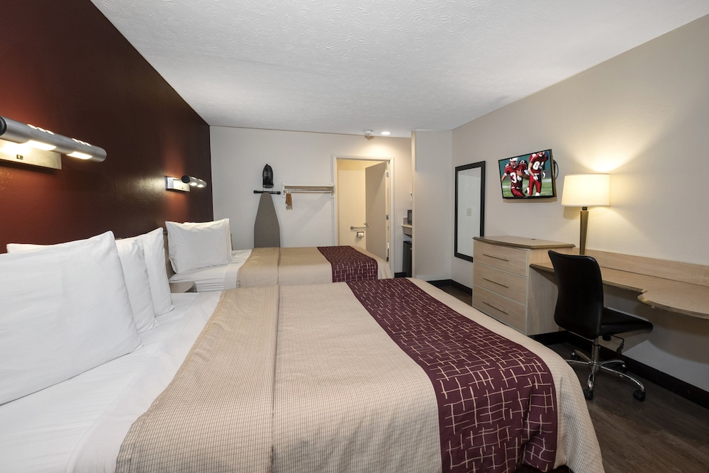 Red Roof Inn Indianapolis Greenwood - photo 31