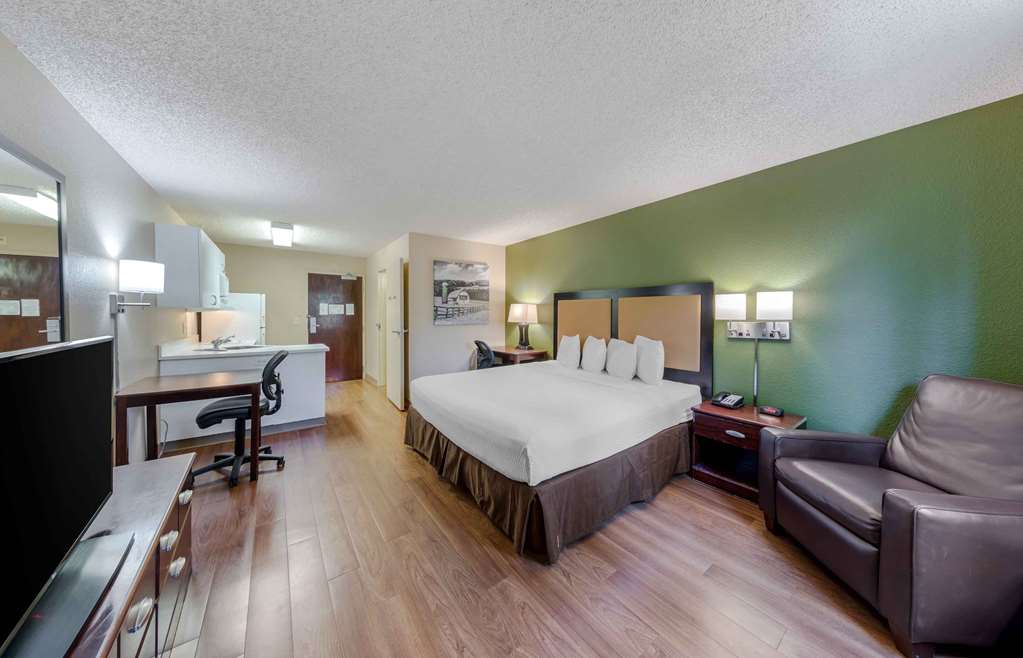 Extended Stay America Suites Los Angeles Arcadia - photo 19