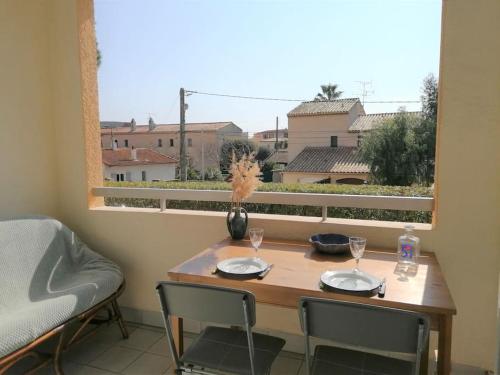 Le Cosy Proche Plage Base Nature Tout a Pied in Frejus, France