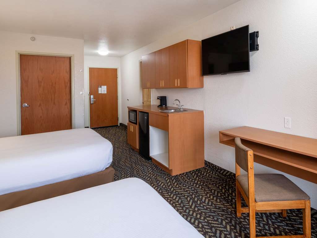 Microtel Inn & Suites by Wyndham Salt Lake City Airport - photo 29