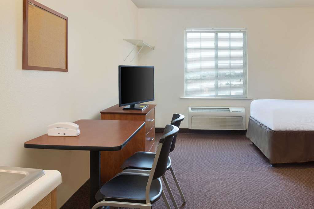 Woodspring Suites Tyler - photo 10