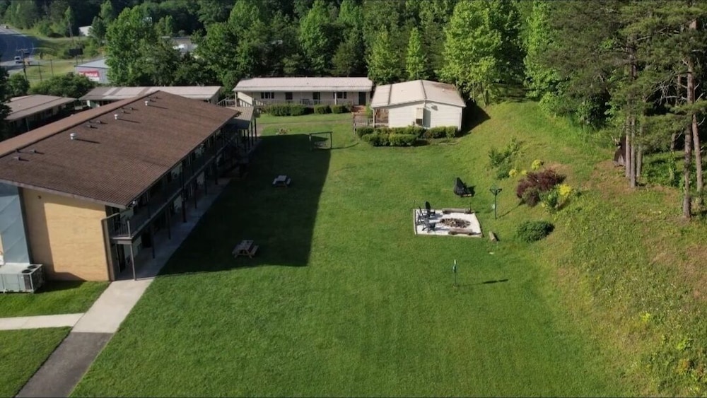 Blue Sky Inn - photo 16