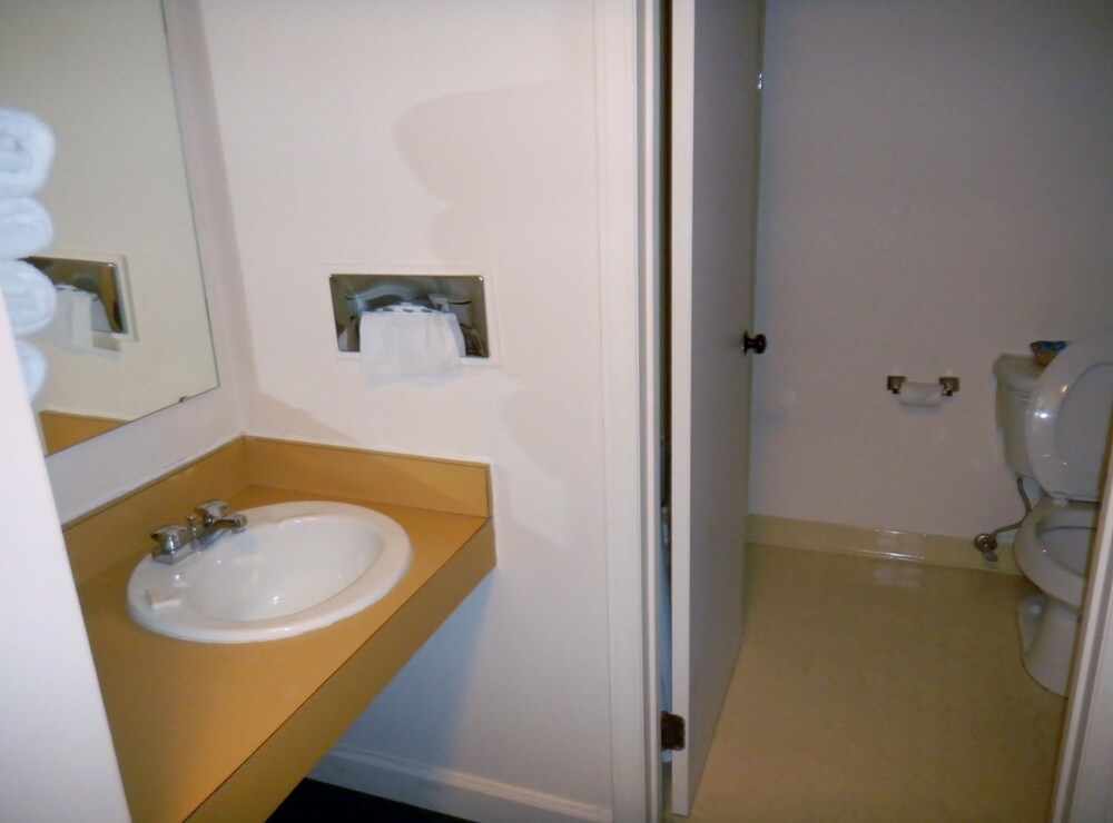 Beech Mountain Inns - photo 38