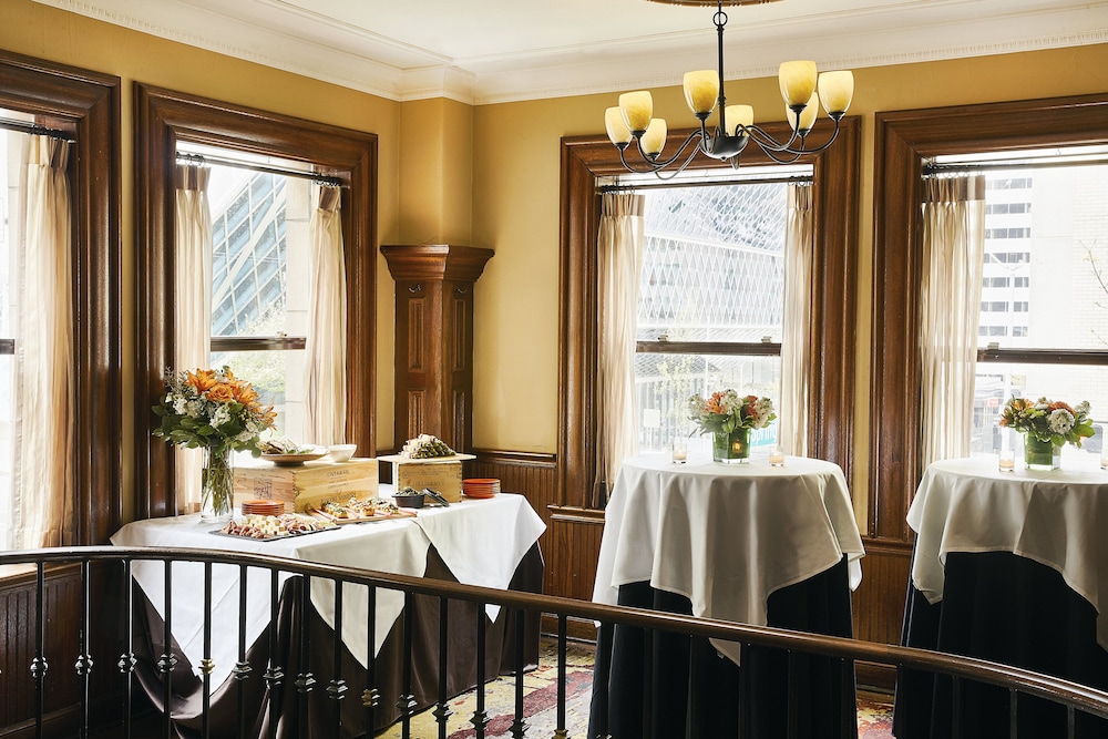 Kimpton Hotel Vintage Seattle by IHG - photo 52