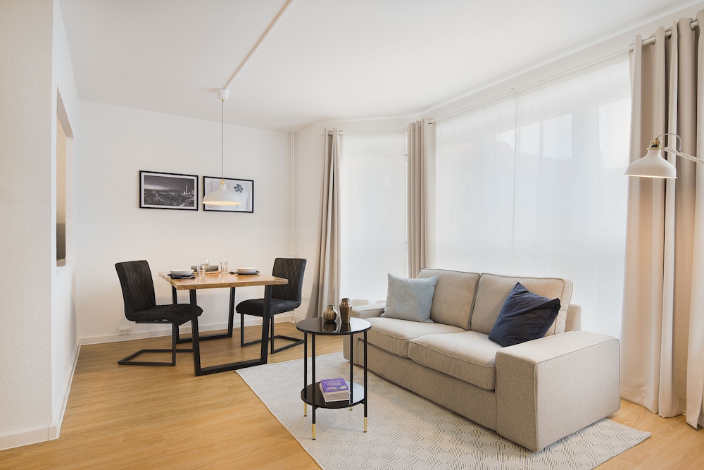 Apartments am Brandenburger Tor — 4-Star Luxury Hotel in Berlin, Germany