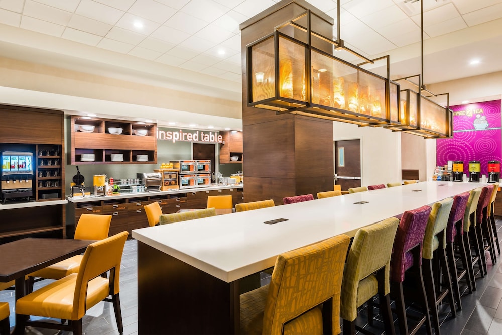 Home2 Suites by Hilton Atlanta Downtown - photo 26