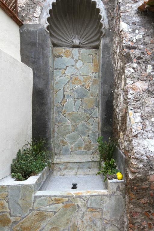 4 BD Colonial in Centro Near the Parish 7 Min Walk — 4-Star Luxury Hotel in San Miguel De Allende, Mexico