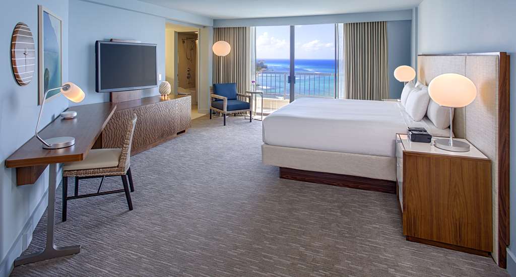 Hyatt Regency Waikiki Beach Resort & Spa - photo 5