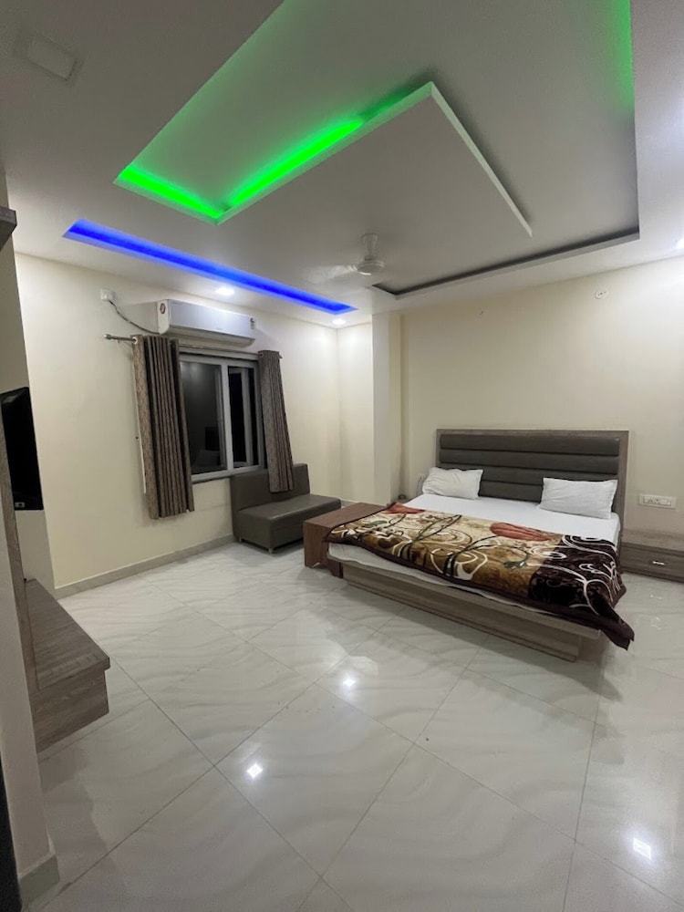 Hotel Galaxy Palace — Bareilly — photo 5