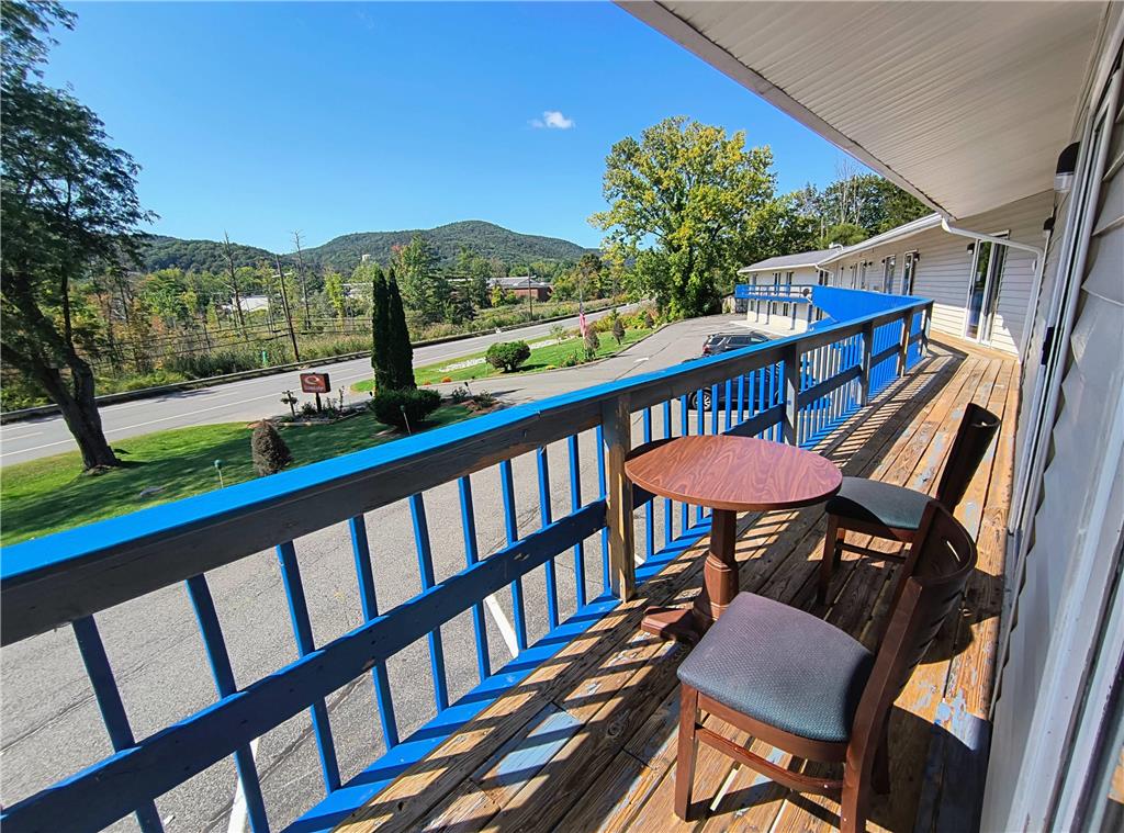 Econo Lodge Lee Great Barrington — Lee