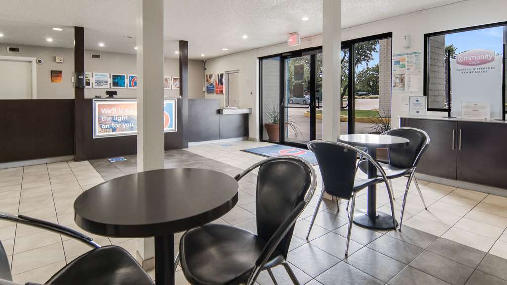 Motel 6 Addison TX Dallas - photo 32