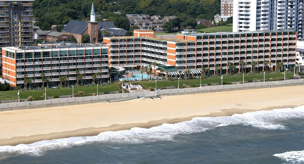 Holiday Inn & Suites Virginia Beach North Beach by IHG in Virginia Beach, United States