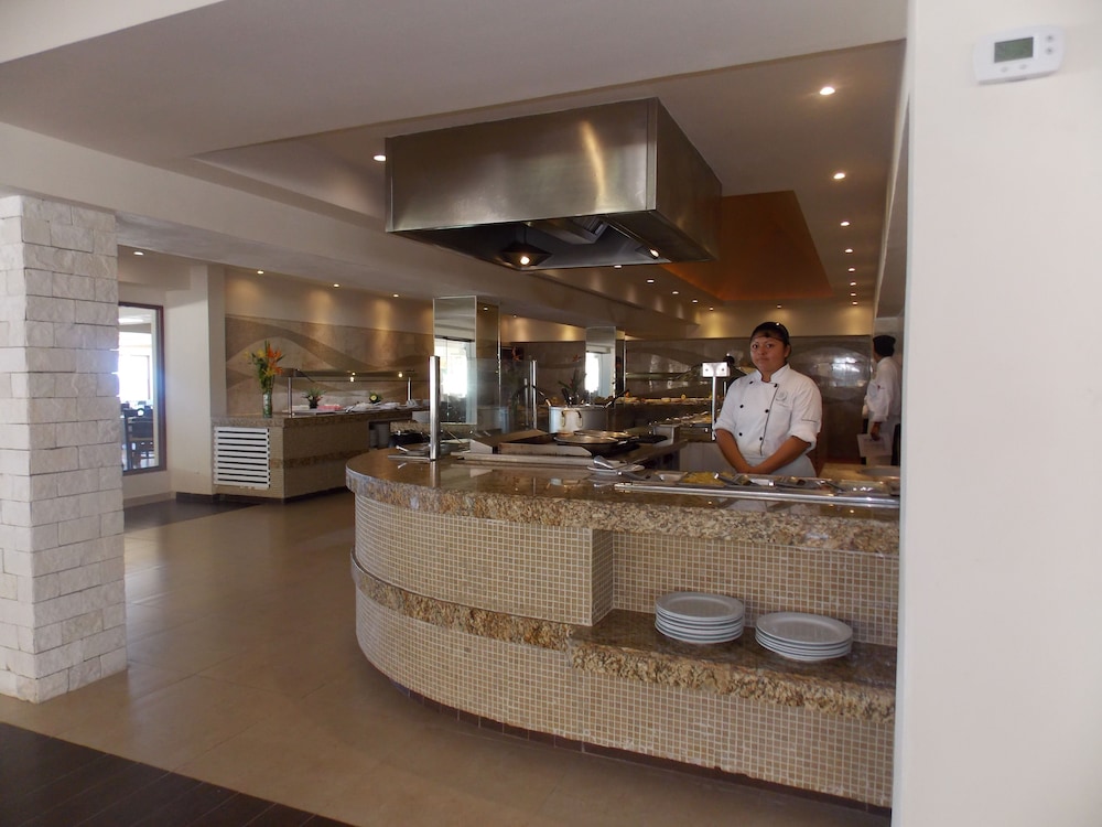Food court