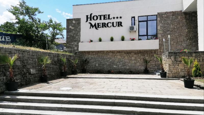 Hotel Mercur - carbon neutral hotel in Eforie