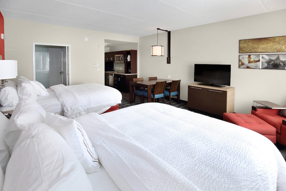 TownePlace Suites Grove City Mercer Outlets - photo 12