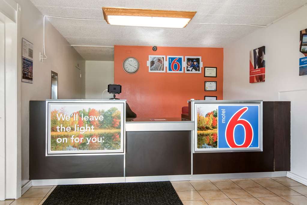 Motel 6 New Stanton PA - photo 19