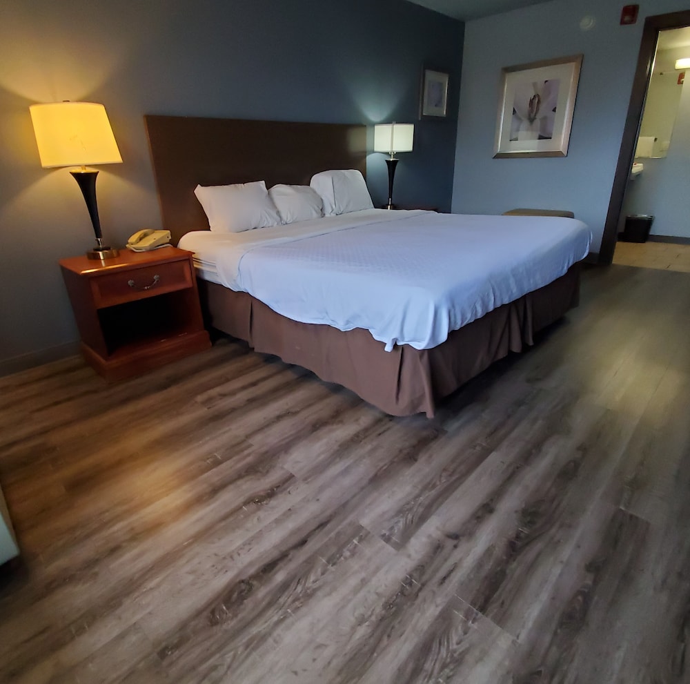 Motel 75 Monroe - photo 13