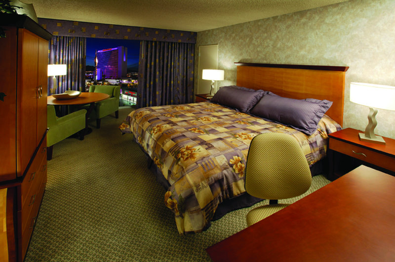 Royal Vacation Suites - photo 10