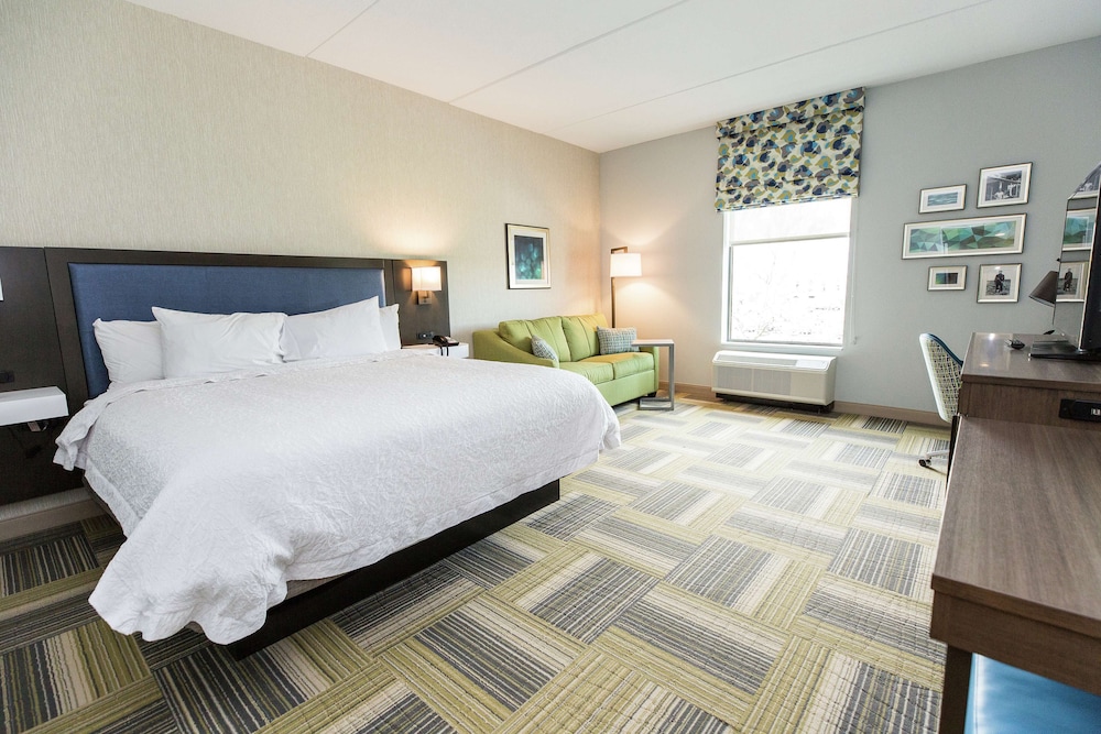 Hampton Inn & Suites Syracuse North Airport Area - photo 24