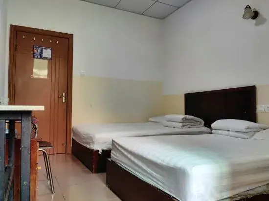 Longchang Hotel in Shenzhen, People's Republic of China