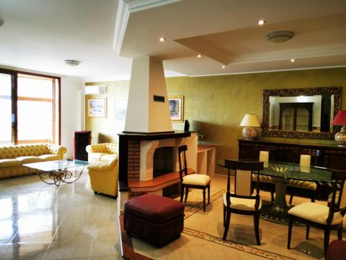Grandi Appartamenti Porto Vecchio — 4-Star Luxury Hotel in Lampedusa, Italy