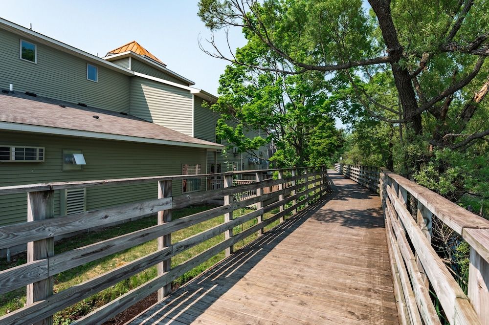 Gold Coast Inn - photo 17