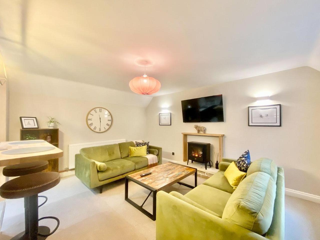 The Corner Barn — 4-Star Luxury Hotel in Cirencester, United Kingdom