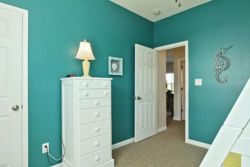 This Is It by Oak Island Accommodations - photo 43