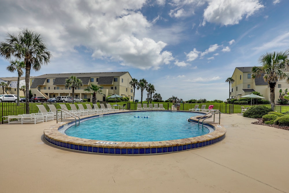 St Augustine Resort Condo Walk to Crescent Beach - photo 2