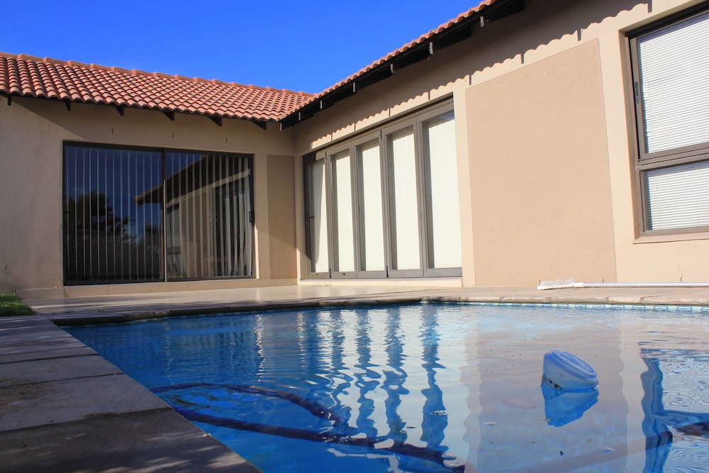 8 Golf Paradise Self catering — 4-Star Luxury Hotel in Saldanha, South Africa