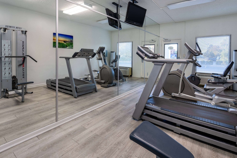Studio 6 Suites Jacksonville NC - photo 23