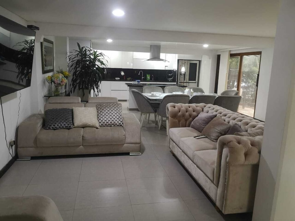 Casa Suyte Leguizamon — Envigado — photo 4