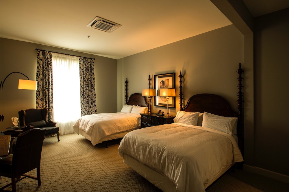 The Meadows Hotel - photo 12