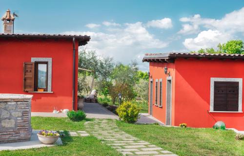Agriturismo Poggio Degli Ulivi — 4-Star Luxury Hotel in Bomarzo, Italy