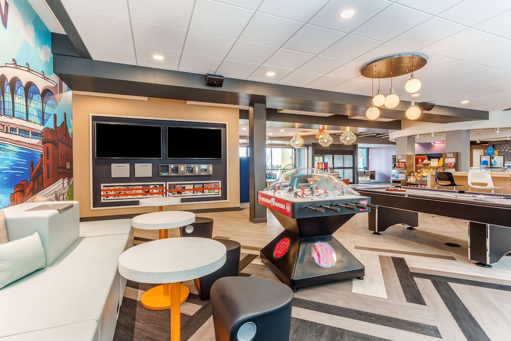 Tru by Hilton Madison West WI - photo 5