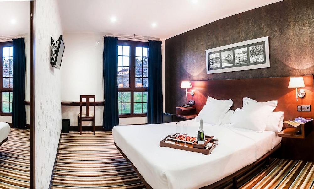 Hotel Granda - carbon neutral hotel in Parres